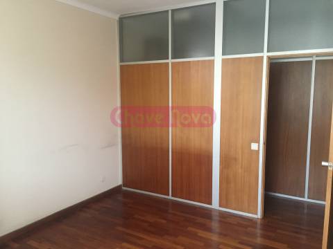 Escritório  Venda em Ramalde,Porto