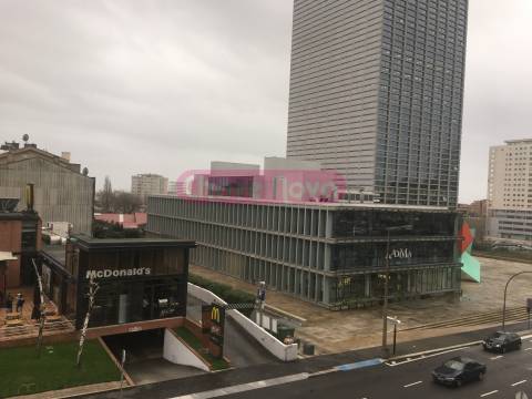 Escritório  Venda em Ramalde,Porto
