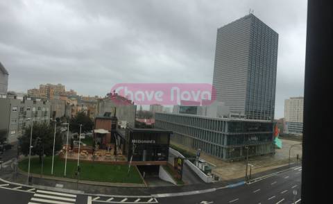 Escritório  Venda em Ramalde,Porto