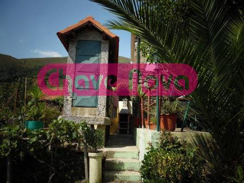 Moradia Isolada T3 Venda em Teixeira e Teixeiró,Baião