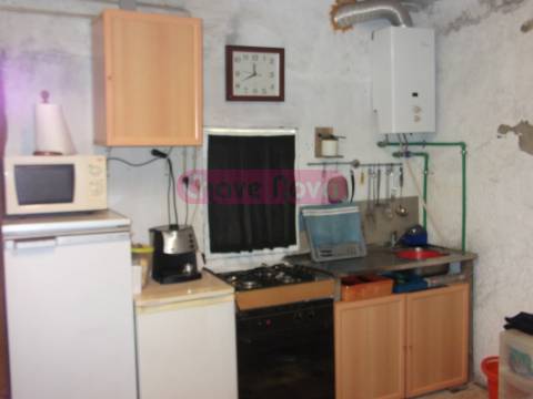 Moradia Devoluta  Venda em Mosteiro,Vieira do Minho