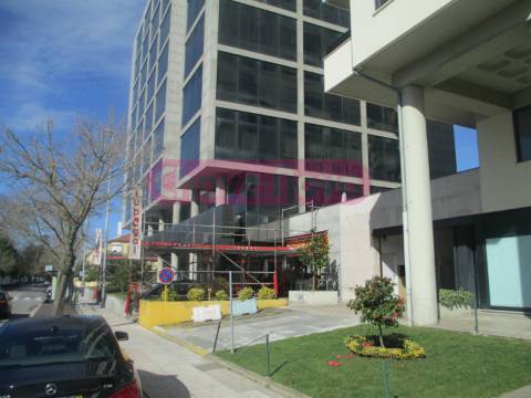 Loja  Venda em Lordelo do Ouro e Massarelos,Porto