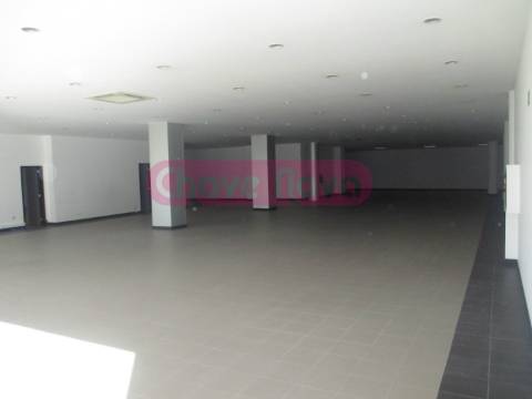 Loja  Venda em Lordelo do Ouro e Massarelos,Porto