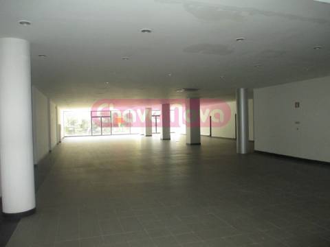 Loja  Venda em Lordelo do Ouro e Massarelos,Porto