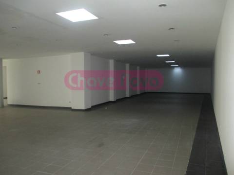 Loja  Venda em Lordelo do Ouro e Massarelos,Porto