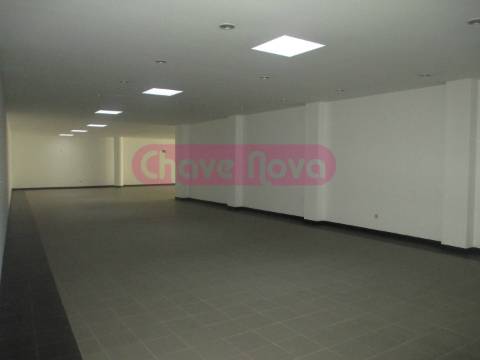 Loja  Venda em Lordelo do Ouro e Massarelos,Porto