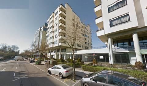 Loja  Venda em Lordelo do Ouro e Massarelos,Porto