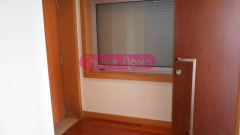 Moradia Isolada T3+1 Venda em Baguim do Monte (Rio Tinto),Gondomar