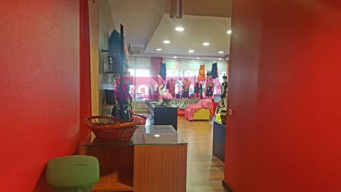 Loja  Venda em Grijó e Sermonde,Vila Nova de Gaia