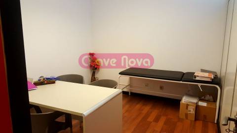 Loja  Venda em Grijó e Sermonde,Vila Nova de Gaia