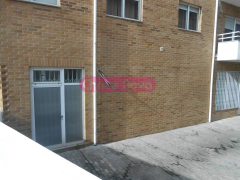 Loja  Venda em Pedroso e Seixezelo,Vila Nova de Gaia