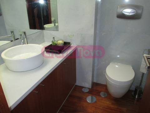 Moradia Geminada T4 Venda em Arcozelo,Vila Nova de Gaia