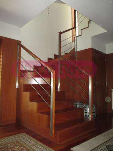 Moradia Geminada T4 Venda em Arcozelo,Vila Nova de Gaia