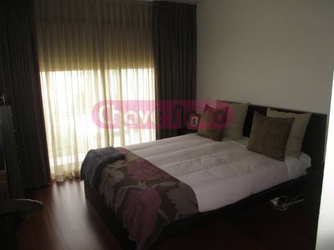 Moradia Geminada T4 Venda em Arcozelo,Vila Nova de Gaia