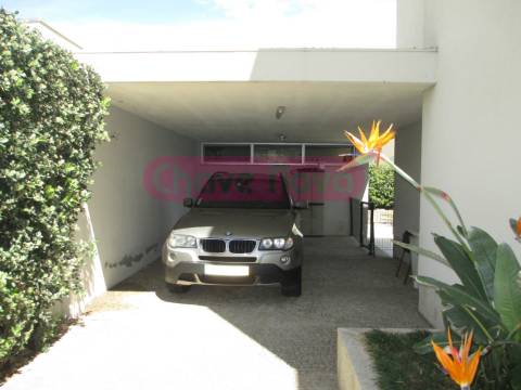 Moradia Geminada T4 Venda em Arcozelo,Vila Nova de Gaia