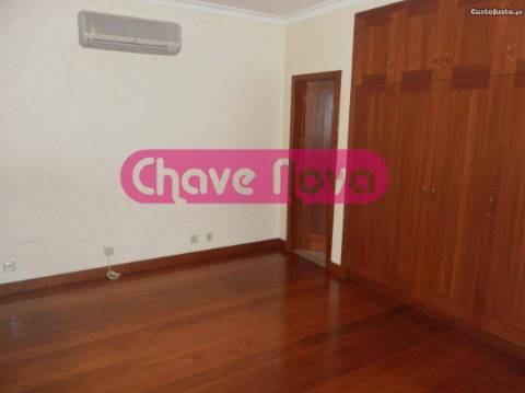 Moradia Isolada  Venda em Canedo, Vale e Vila Maior,Santa Maria da Feira