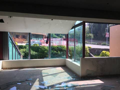 Moradia para Restaurar  Venda em Mafamude e Vilar do Paraíso,Vila Nova de Gaia