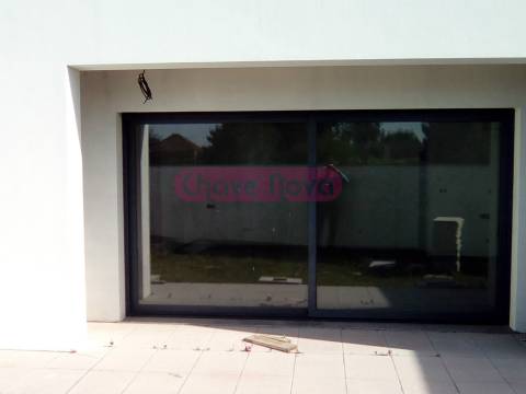 Moradia Isolada T3+1 Venda em São João da Madeira,São João da Madeira