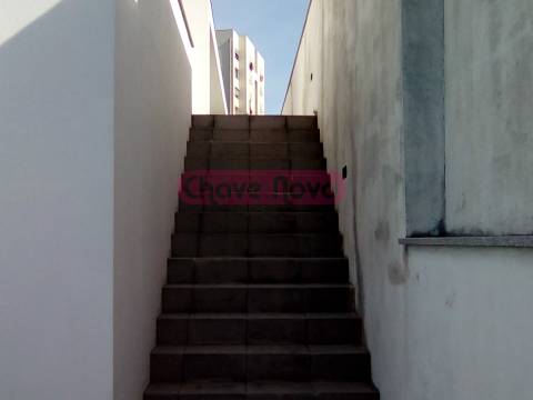 Moradia Isolada T3+1 Venda em São João da Madeira,São João da Madeira