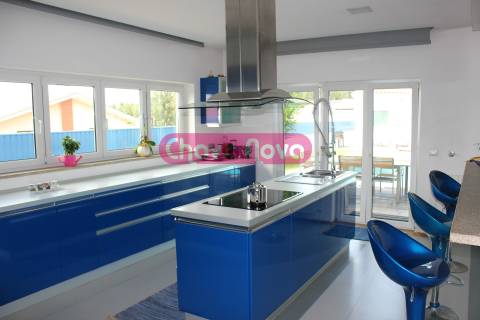 Moradia Isolada T4 Venda em Lourosa,Santa Maria da Feira