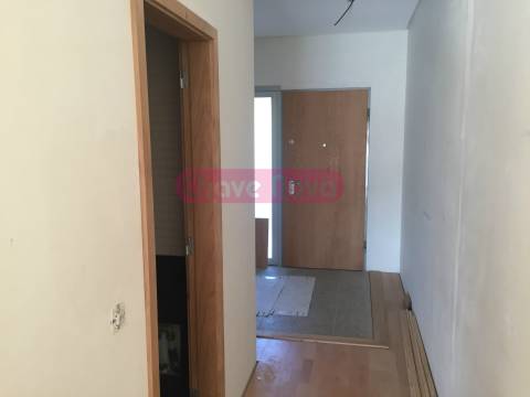 Moradia em Banda  Venda em Mafamude e Vilar do Paraíso,Vila Nova de Gaia