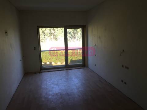 Moradia em Banda  Venda em Mafamude e Vilar do Paraíso,Vila Nova de Gaia