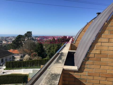 Moradia em Banda  Venda em Mafamude e Vilar do Paraíso,Vila Nova de Gaia