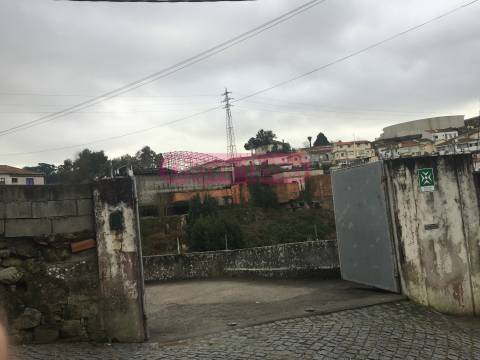 Terreno Para Construção  Venda em Oliveira do Douro,Vila Nova de Gaia