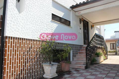 Moradia Geminada  Venda em Santa Maria da Feira, Travanca, Sanfins e Espargo,Santa Maria da Feira