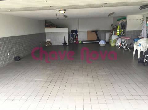 Moradia Geminada  Venda em Grijó e Sermonde,Vila Nova de Gaia