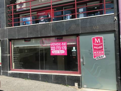 Loja  Venda em Mafamude e Vilar do Paraíso,Vila Nova de Gaia