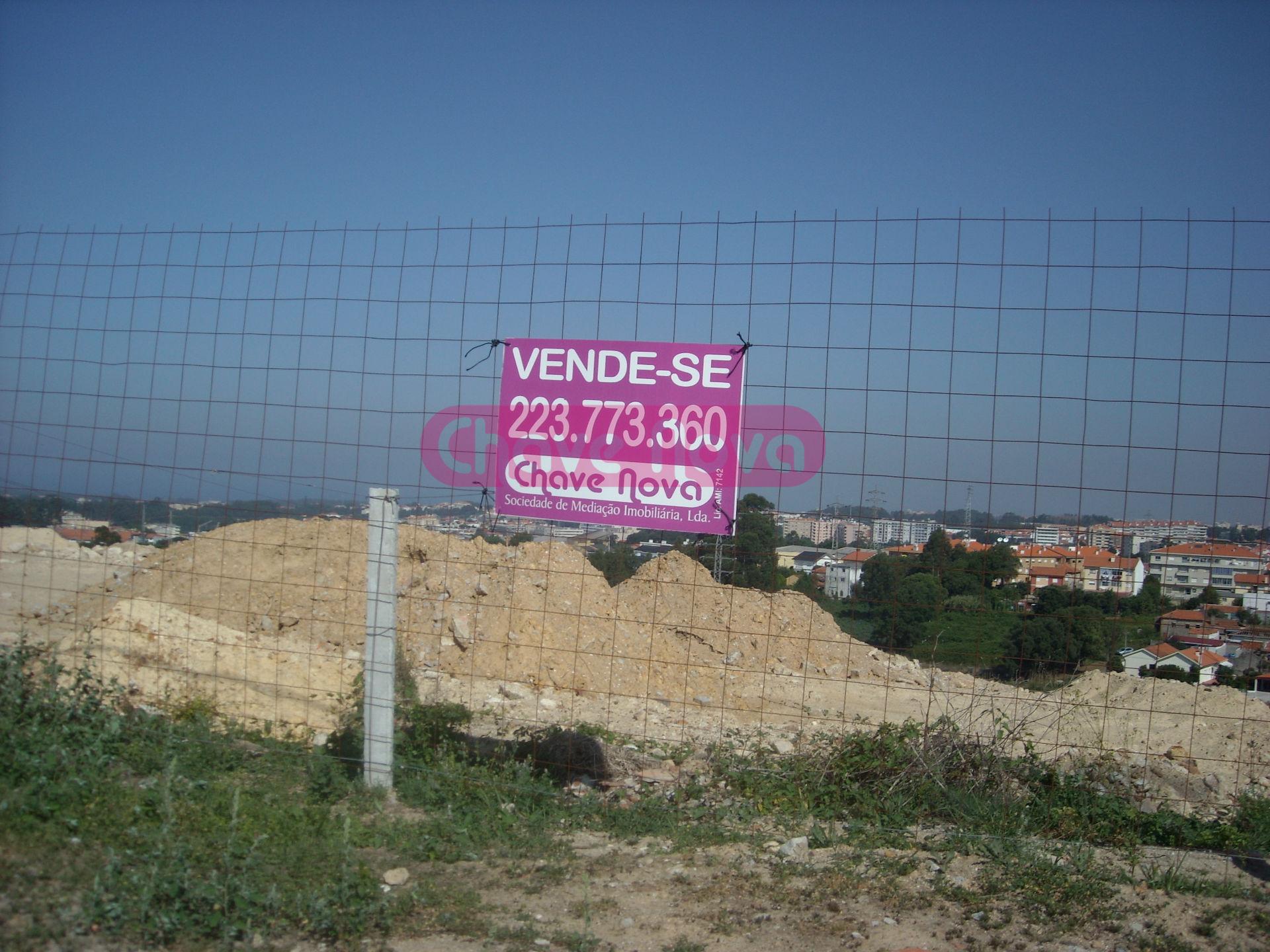 Lote de Terreno  Venda em Mafamude e Vilar do Paraíso,Vila Nova de Gaia