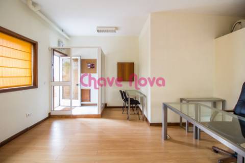 Loja  Venda em Pedroso e Seixezelo,Vila Nova de Gaia