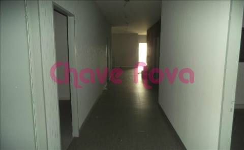 Armazém  Venda em Vilar de Pinheiro,Vila do Conde