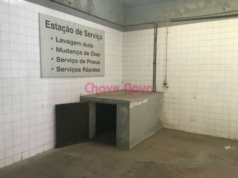 Armazém  Venda em Matosinhos e Leça da Palmeira,Matosinhos