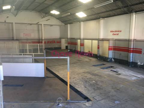 Armazém  Venda em Matosinhos e Leça da Palmeira,Matosinhos