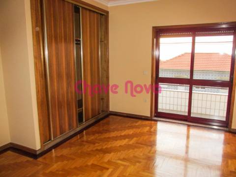 Moradia Geminada  Compra em Gondomar (São Cosme), Valbom e Jovim,Gondomar