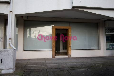 Loja  Arrendamento em Gondomar (São Cosme), Valbom e Jovim,Gondomar