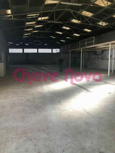 Armazém  Venda em Rio Meão,Santa Maria da Feira