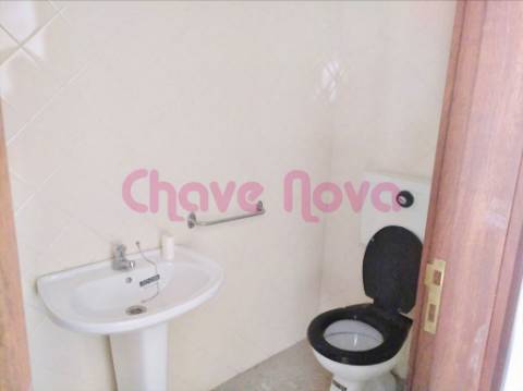 Loja  Arrendamento em Cedofeita, Santo Ildefonso, Sé, Miragaia, São Nicolau e Vitória,Porto