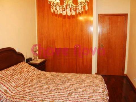 Apartamento T2 Venda em Rio Tinto,Gondomar