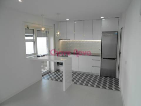 Apartamento T1+1 Venda em Mafamude e Vilar do Paraíso,Vila Nova de Gaia