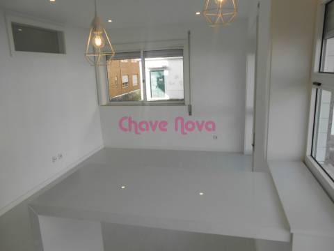Apartamento T1+1 Venda em Mafamude e Vilar do Paraíso,Vila Nova de Gaia