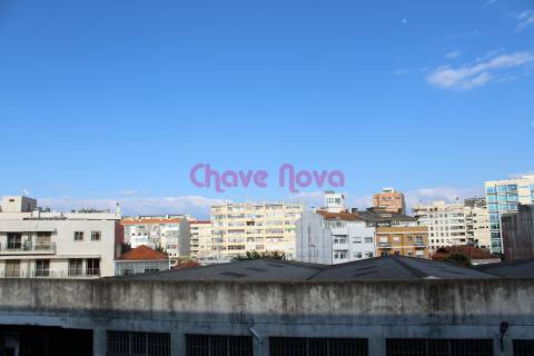 Apartamento T2+1 Venda em Mafamude e Vilar do Paraíso,Vila Nova de Gaia