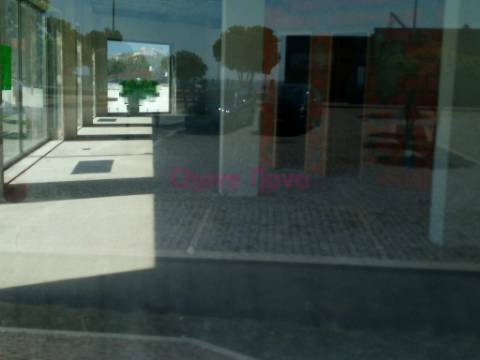 Loja  Venda em Perafita, Lavra e Santa Cruz do Bispo,Matosinhos