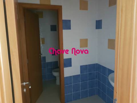 Loja  Arrendamento em Caldas de São Jorge e Pigeiros,Santa Maria da Feira