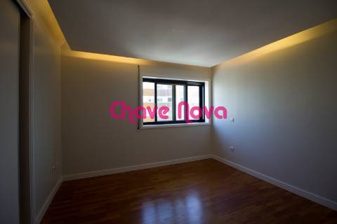 Apartamento T2 Arrendamento em Matosinhos e Leça da Palmeira,Matosinhos