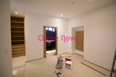 Moradia Rústica T3 Venda em Nogueira e Silva Escura,Maia