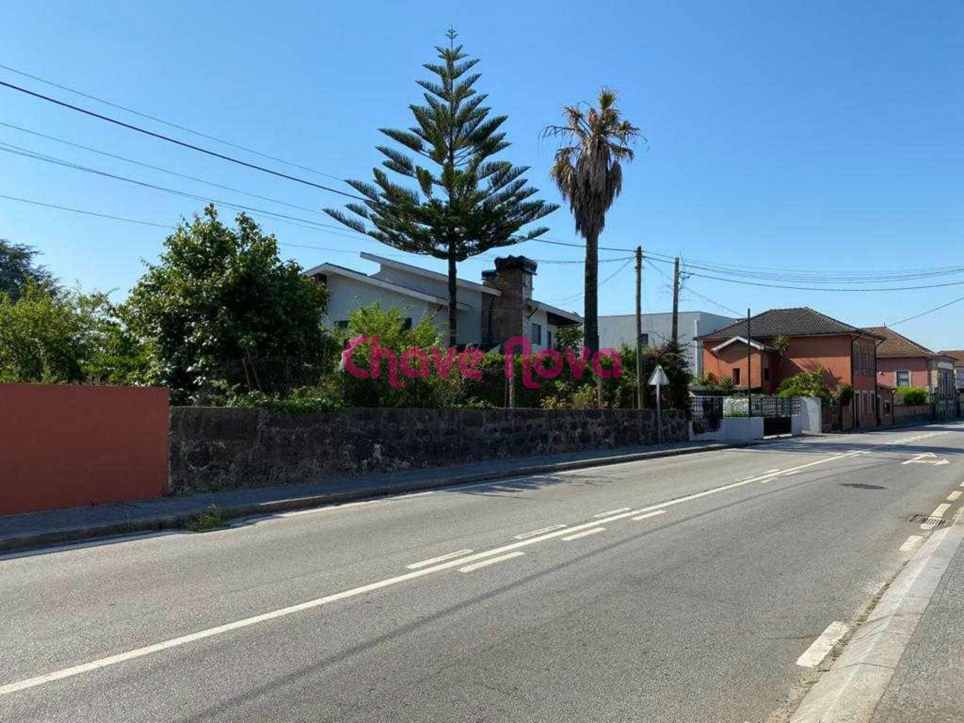 Terreno  Venda em Castêlo da Maia,Maia