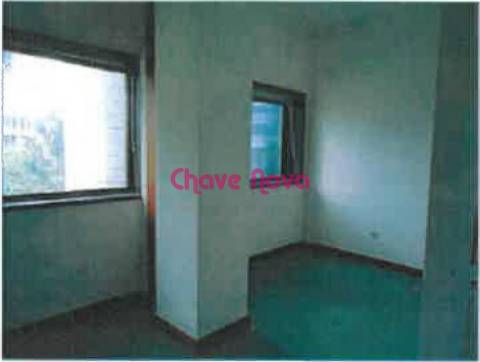 Escritório  Venda em Cedofeita, Santo Ildefonso, Sé, Miragaia, São Nicolau e Vitória,Porto